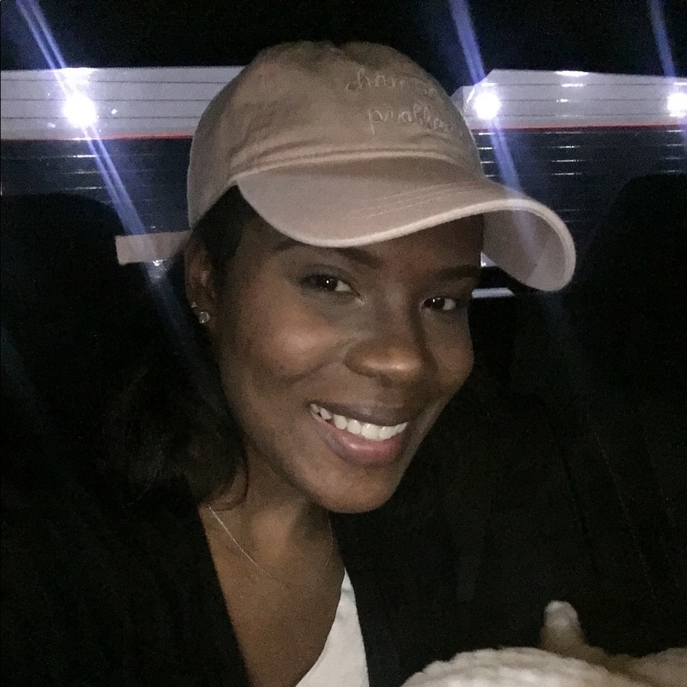 Meet your Posher, Denice!